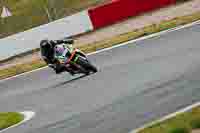 donington-no-limits-trackday;donington-park-photographs;donington-trackday-photographs;no-limits-trackdays;peter-wileman-photography;trackday-digital-images;trackday-photos